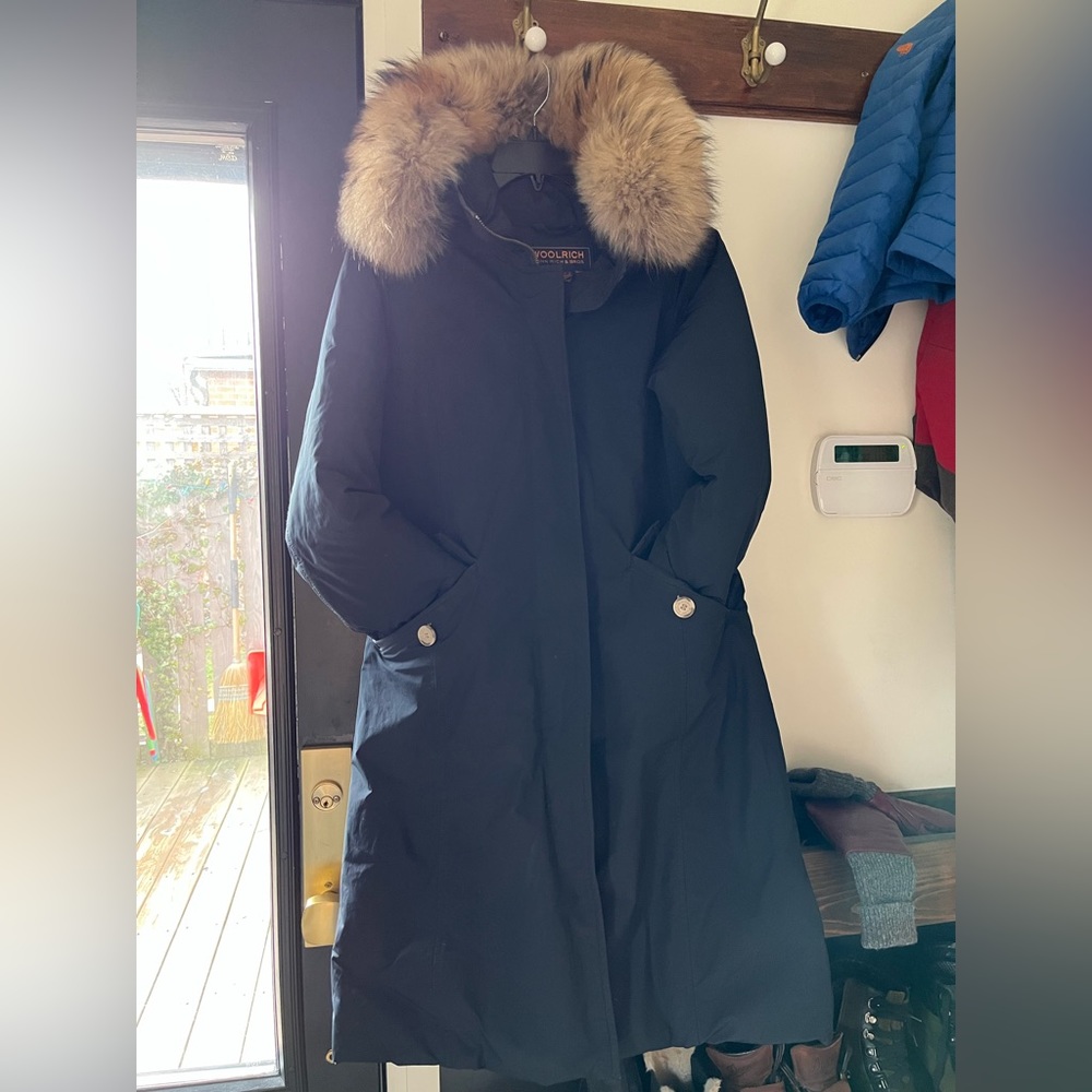 Woolrich down coat - size M - with fur